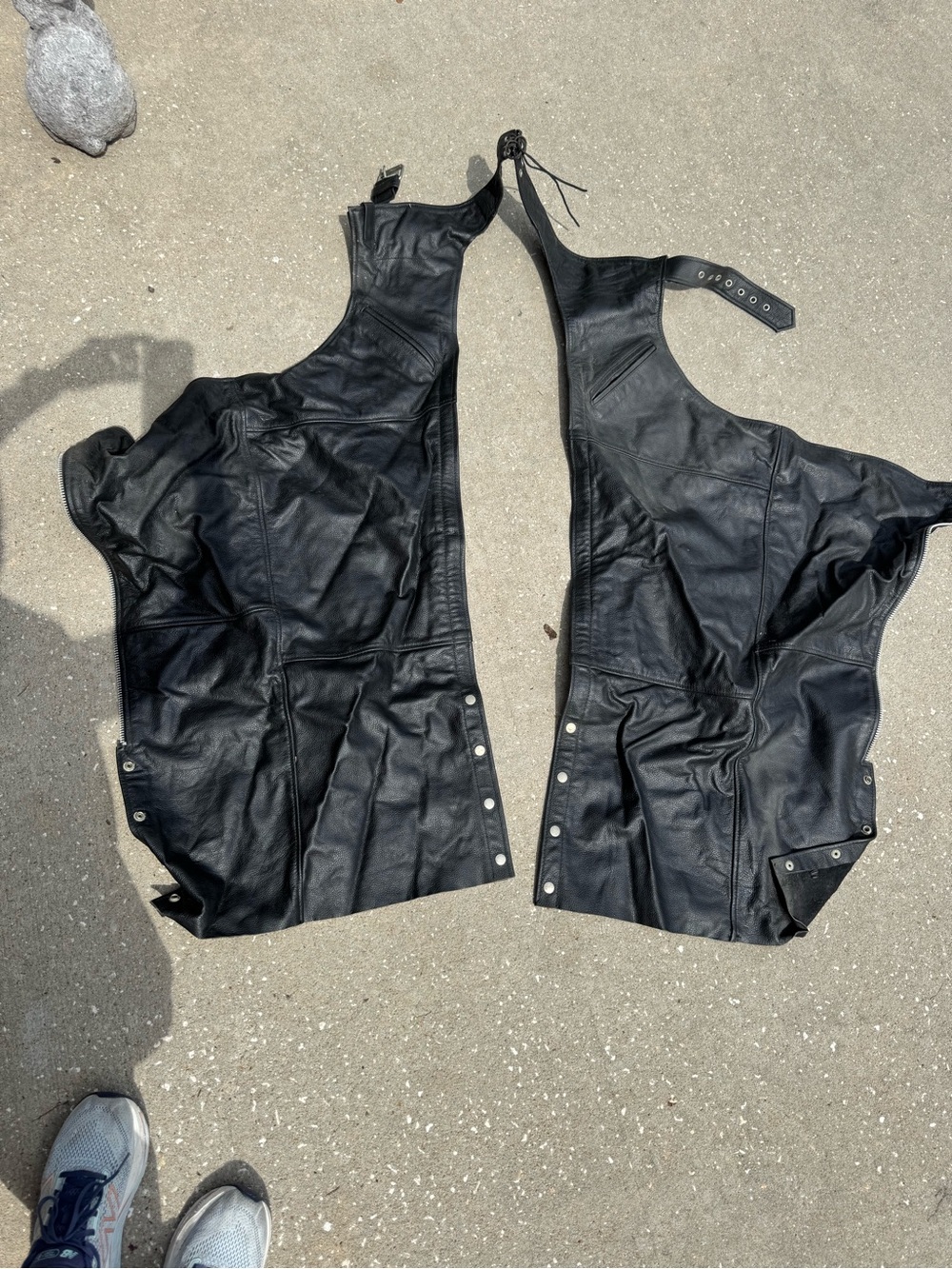 Leather Chaps Deep Pocket Black Leather Motorcycle Chaps Size XL
